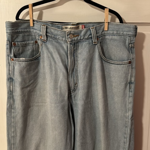 Levi's 550 Relaxed Fit Straight Leg Light Wash Men's Denim Jeans 36/34 - Picture 2 of 12